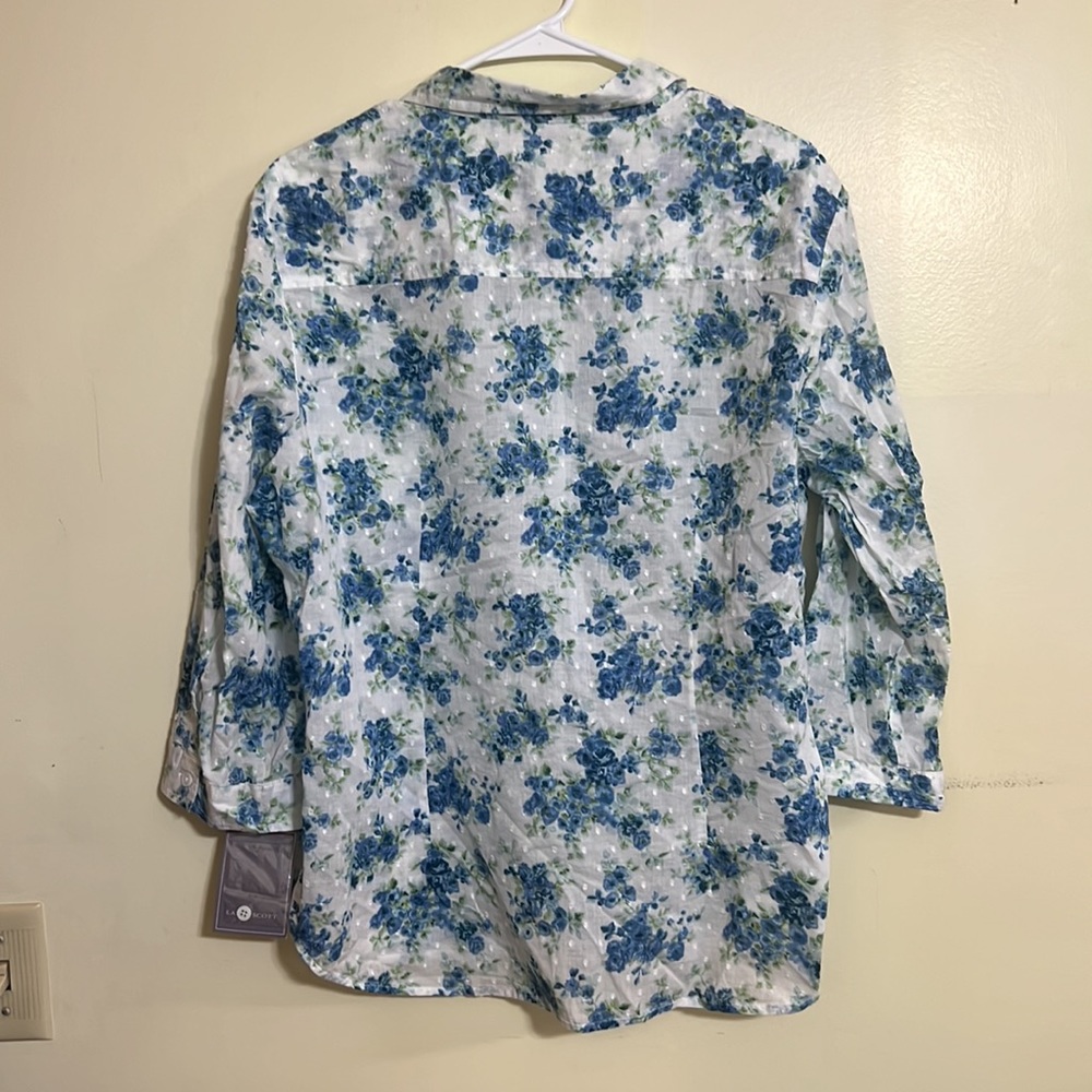 Button down blouse - Picture 2 of 5